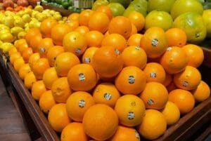 Navel oranges placed on display in a supermarket